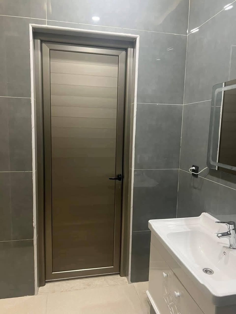 ⭐️ تخفيضات لفترة محدودة ⭐️
شغل درجة أولى وبـ أسعار تنافسية 🌺
ما عليك إلا تتصل… والباقي علينا ✌🏻
🔹 قياس مجاني
🔹 كادر مختص ومحترف 👷‍♂️
📲 للاستفسار عبر واتساب أو اتصال:
***********
***********
لا تفوّت الفرصة 🦺📐
