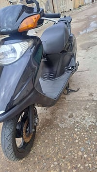 ياباني • نضيفه • ما مفتوحه