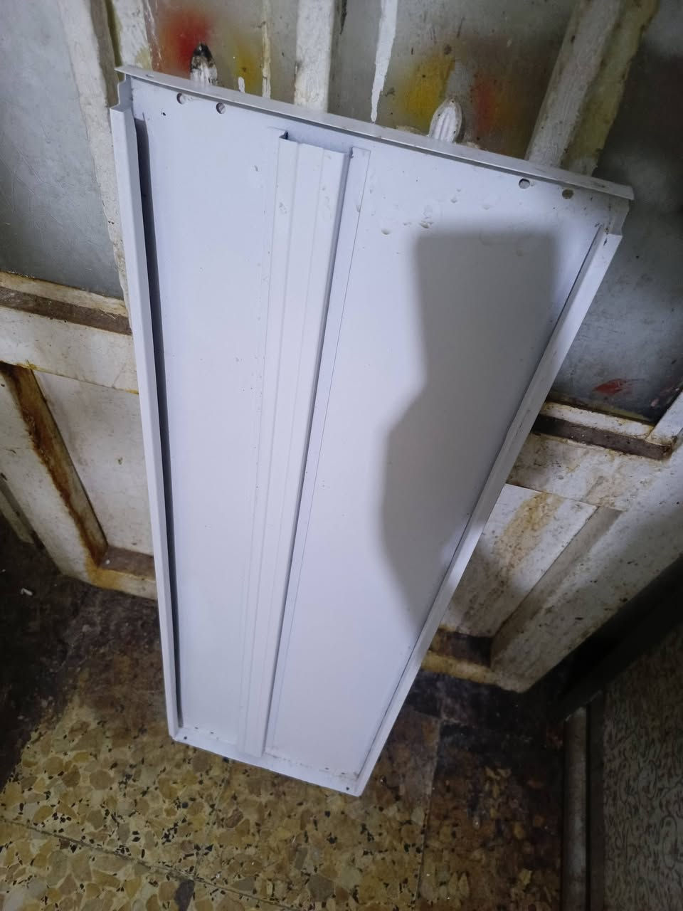 للبيع....
عربانه ورفوف اني بالنجف حي النصر للتواصل اتصل على الرقم ***********
