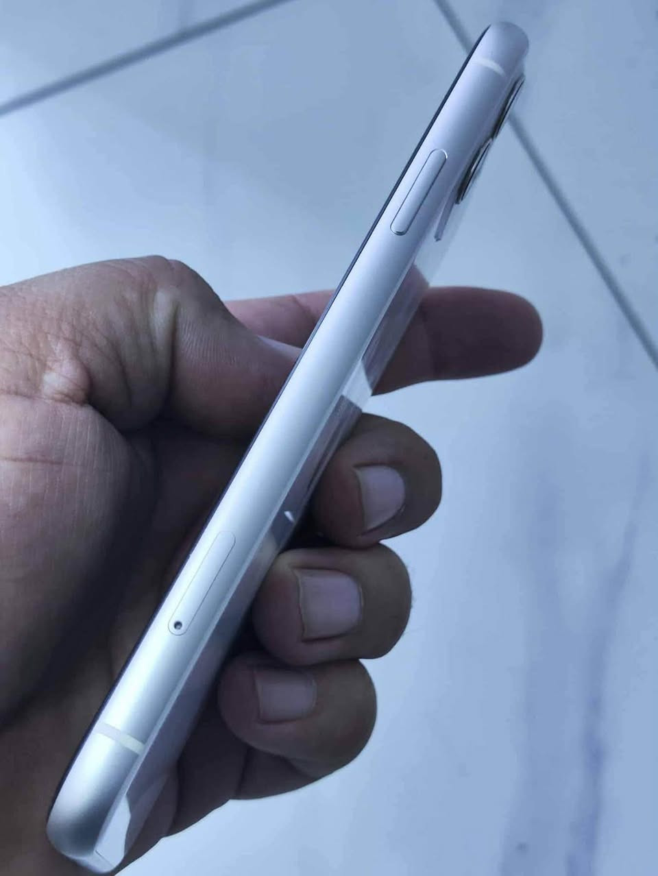 📱 للبيع iPhone 11
* السعة: 64GB
* صحة البطارية:76%
* الجهاز شرط ونظيف جداً
* لم يتم فتحه أو تصليحه، وكل شيء فيه يعمل بكفاءة 100%
* مناسب للاستخدام اليومي والكاميرا والأداء ممتاز

💰 السعر: (230)


**إذا كنت صاحب هذا الإعلان وتريد حذفه لأي سبب، رجاءا أرسل رسالة إلى الدعم الفني**