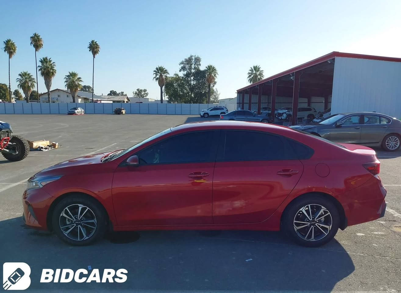 سلام عليكم
فورتي 

موديل 2024

ماشي 11 الف

محرك 2000 

موصفات  LX

شاشه كبيره

كاميرا  وكاربلي

رادارات اماميه وجانبيه

تحديد سرعة وتحديد مسار

 3 انضمه قيادة 

ويل كروم

سياره جديده حيل وصارلها يومين من دخلت 

 وضرر مرفق بصور

بدون دواخل وبدون شواصي بجم كبس بدون كلير 

بدون اي شي عده هاي طخه

السعر 142$

بغداد/البلديات

***********
