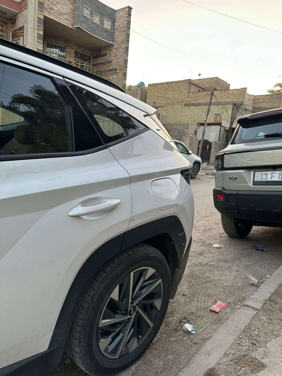 السلام عليكم
السلام عليكم 
توسان 2020الشكل الجديد 
سياره خليجي بيه صبغ بابتين 
فول ماعده الفتحه 
رقم اربيل بااسمي تحويل ثاني يوم 
للاستفسار ***********
