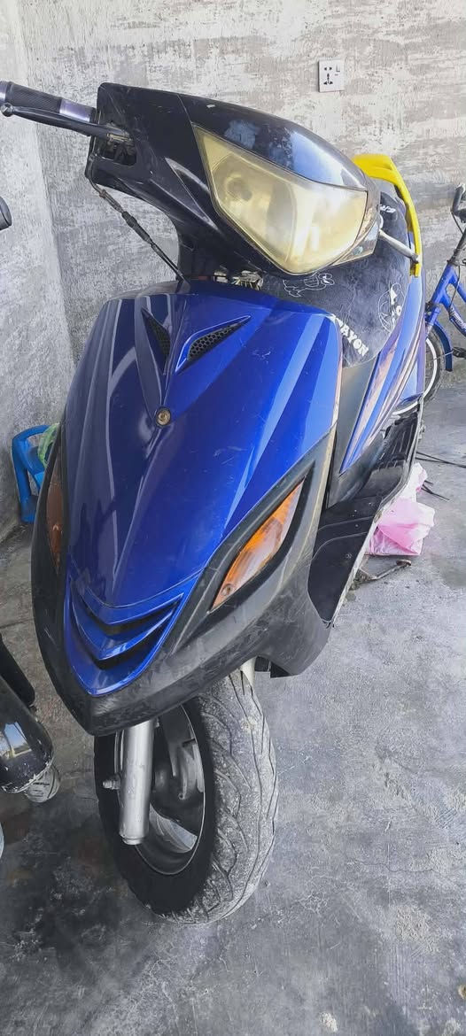 السلام عليكم 
للبيع ماكس 140
دراجه شغاله مكينه جديده ضمان لا تبخير ولا صوت
كلجات شديت امامي وخلفي كامل مال حاويه اصلي
كابريتر جديده بريكات شغالات 
دراجه نقصها بس صوت بالاكسل ونه وقايش نص عمر 
مكاني بغداد الرضوانية الخط السريع الدولي تفاصيل اكثر اتفضل خاص 🤍❤️***********بي واتساب.
