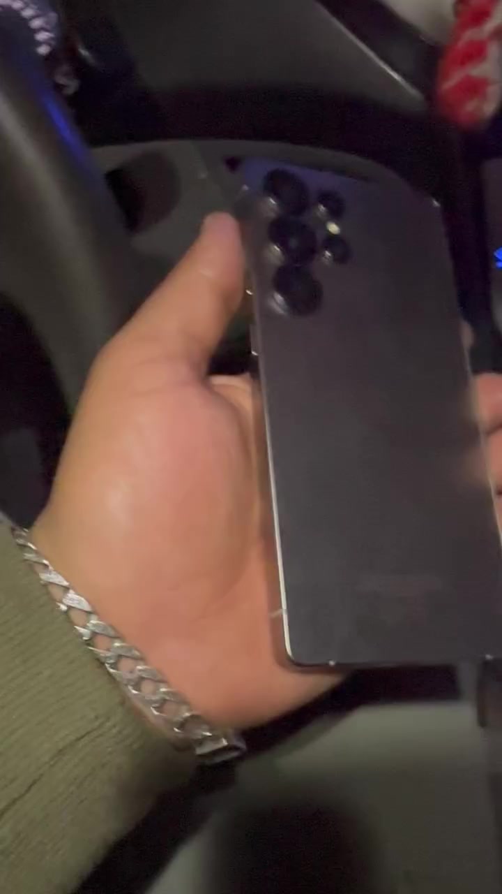 اس الترا25جهاز بعده جديد مستخدم شهر واحد  سعره مليون 100وبي مجال او مراوس ايفون 16برو ماكس
مكاني بابل الاسكندريه ***********
