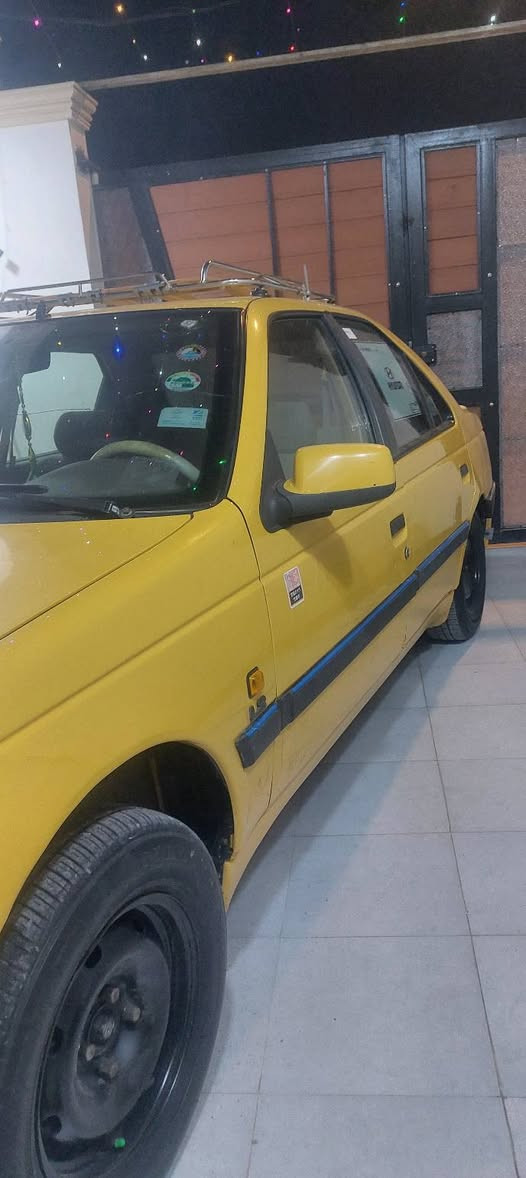 سلام عليكم بيجو405للبيع مديل 16سياره جاهزه وجديده تحويل ثاني يوم سنويه 30مكان سياره  
بصره ابوالخصيب رقم الهاتف ***********
