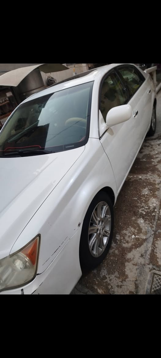 (مكلف بلنشر)
افلون 2008 خليجي سنوية جديدة باسمي تحويل مباشر محرك جديد وكير كفالة تحتاج فقط دوشمة من 2008 عندي بدون حادث قوي بدون صبغ بيها ملاحظات بلكشر 
مكان السيارة بابل /الحله 
السعر 125
*********** واتساب
