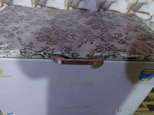 مجمده رويل مصريه نظيفه حجم وسط شرط الشغل تجميد خير من الله ضمان اسبوع بعد الشراء السعر ب160الف عنواني المعقل هاتف *********** متوفر واتساب فقط
