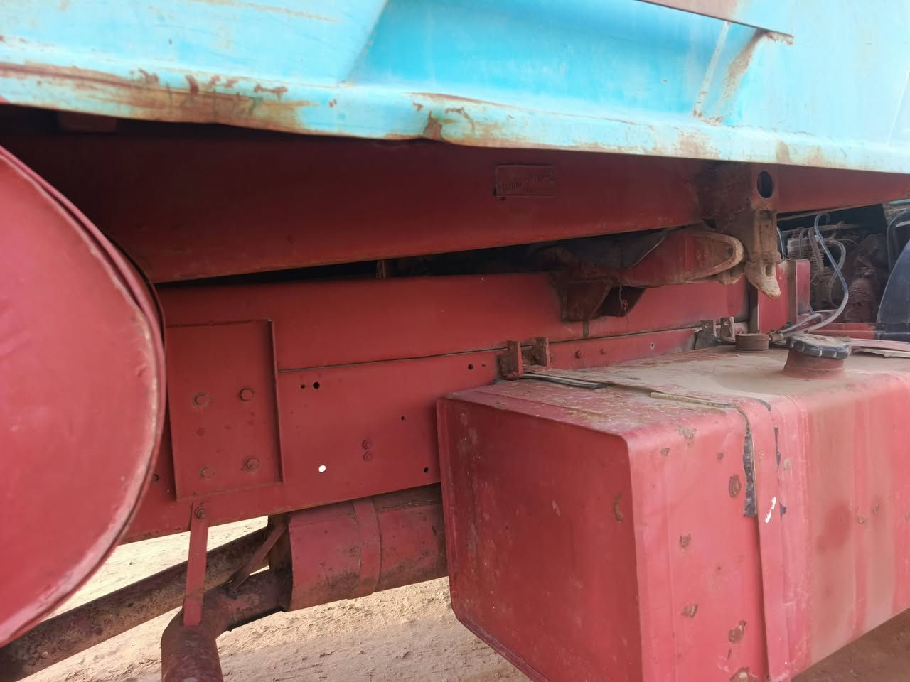 سياره البي 75مكينه 25كير25مجموعه جيف الدوانيه الحمزه الشرقي رقم الهاتف ***********سياره بسمي رقم نجف مداور ثاني يوم
