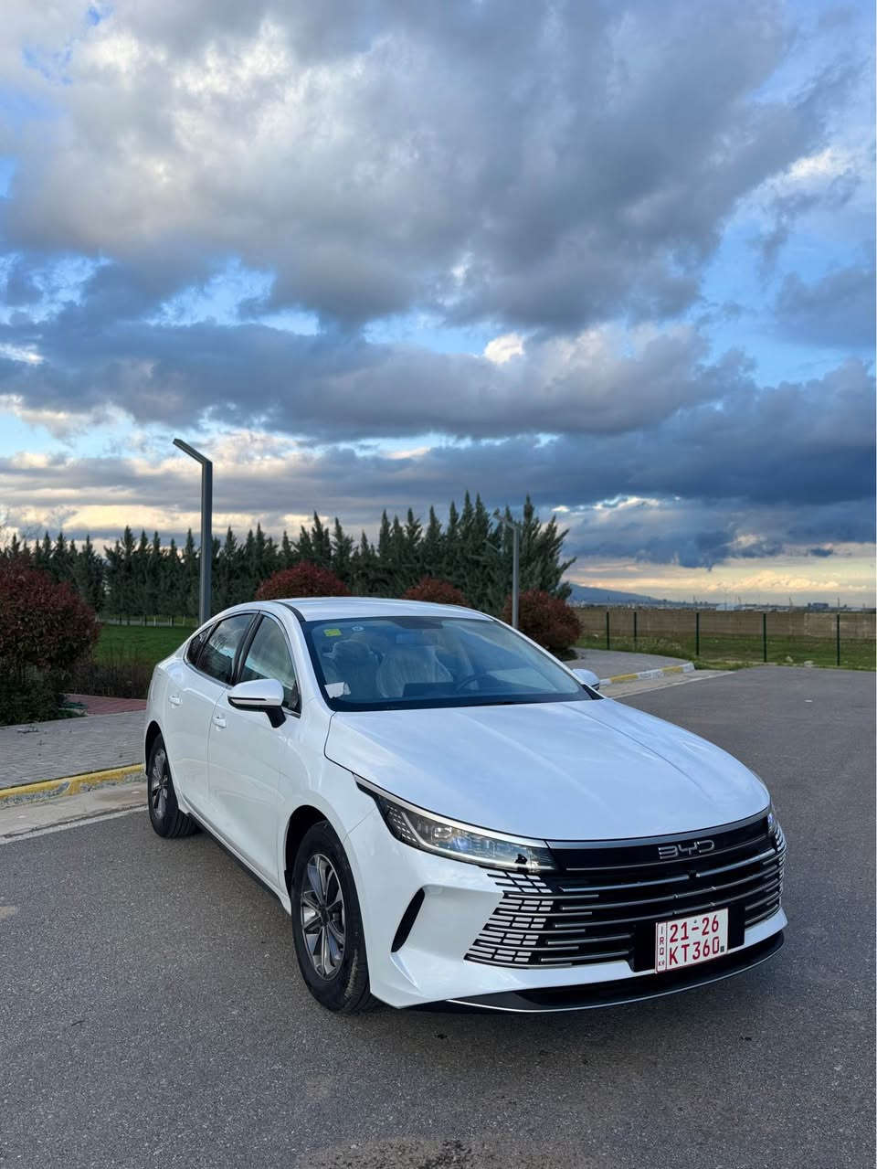 بی وای دی ٢٠٢٥ تەنها ١٥٠٠ کیلۆمەتر ڕۆیشتوە کاتی دوو مانگ و نیوی تیا ماوە سعری ١١٥ وەرەقە و مەجالێکی زۆر کەم تکایە ئەگەر سعری نازانی یان موشتەری نیت پەیوەندی مەکە بەس فرۆشتن ئاڵ و گۆڕ ناکەم ***********/*********** لەسلێمانیم لە شەریکە بە بە ١١٦ وەرەقە و نیوە السليمانية, العراق
