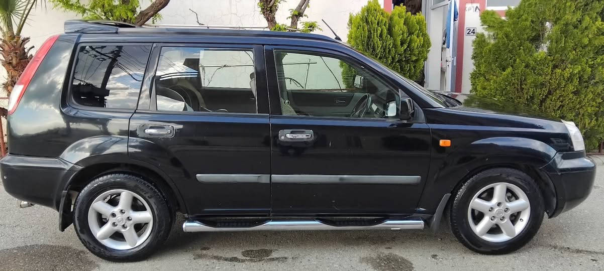 nissan x-trail مۆدێل 2007 
سوکان عەکسی بەریتانی 
گێڕعادی گێڕومەکینە بەشەرتی فیتەر تەبرید ساردوو گەرم سەلاجە سەقف سڵاید جام کارەبای شاشە ئای پاد ئای پادی دواوە کارەبای هەموو مەزبوت چوارتایەی تازە تازە ڕۆنوو فلتەری گۆڕاوە بێ دەعم و لێدراوی بۆ یاخی نیە  کەفیلی ماڵی کەس نەبێت مۆبایل *********** بەیارمەتی ئەدمینە بەڕێزەکان شربازهير, السليمانية
