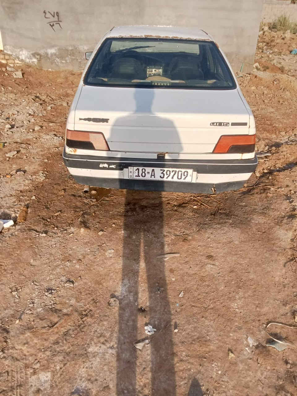السلام عليكم بيجو ٤٠٥كير ومكينه نضيفات رقم بابل انكليزي باسمي تايرات نظاف حداديه نص كشر كدام العين السعر ٢٧وبي مجال قليل اومراوس بسايبا المكان ديوانيه حي الفرات*********** غير متواجد ع الفيس

