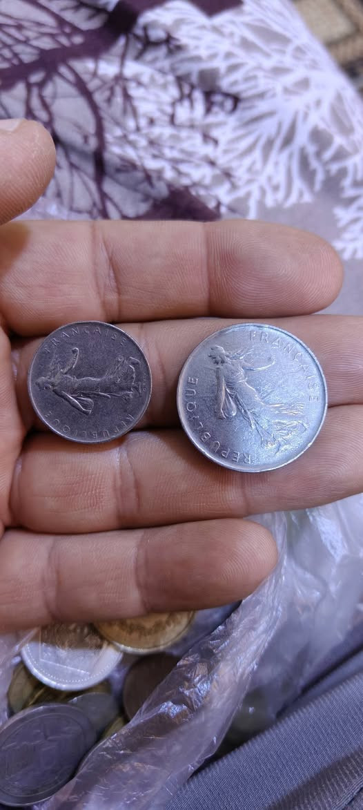 عملات عراقيه ومشكل عربي اجنبي تقييم


**إذا كنت صاحب هذا الإعلان وتريد حذفه لأي سبب، رجاءا أرسل رسالة إلى الدعم الفني**