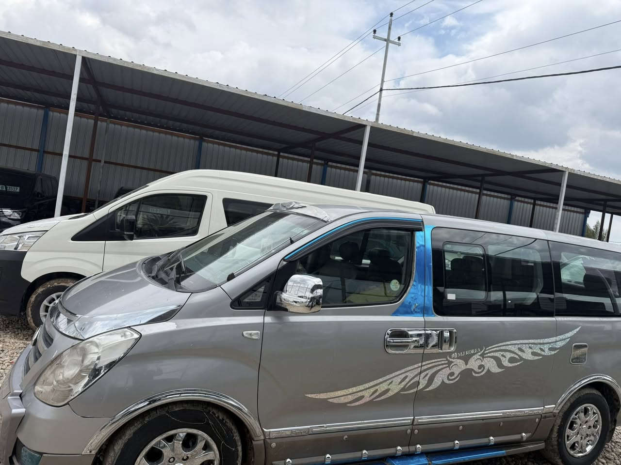 السلام عليكم المكان بابل الشوملي 
معرض سيد اكرم 
يوجد هايسه 2025
يوجد هايسه ٢٠٢٦
يوجد هايسه ٢٠٢٠
يوجد ستاركس ٢٠٢١مسكر
يوجد ٢٠٢٠مفتوح 
يوجد ٢٠١٧مسكر
يوجد ٢٠١٥مسكر 
يوجد ٢٠١٤مسكر 
يوجد ٢٠١٢مسكر
يوجد ٢٠١١مسكر 
يوجد ٢٠٠٩مسكر
للاستفسار
***********
***********
