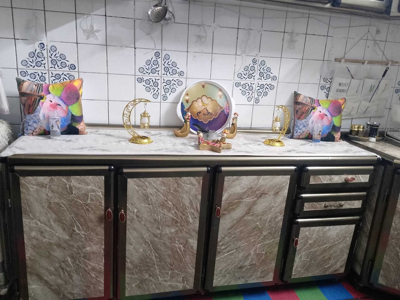 السلام عليكم كوانترللبيع السعر٣٥٠وبي مجال 
للاستفسار على الرقم ***********
