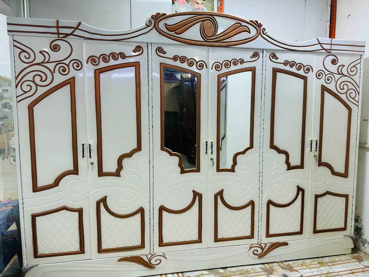 غرفه نوم ام السته طابق واحد صبغ حراري أوف وايت ستعمال قليل عنوانه كوت حي الجهاد شارع النجارين نجارة ومعرض الحجامي الاتصال او مراسلة الصفحه ***********
