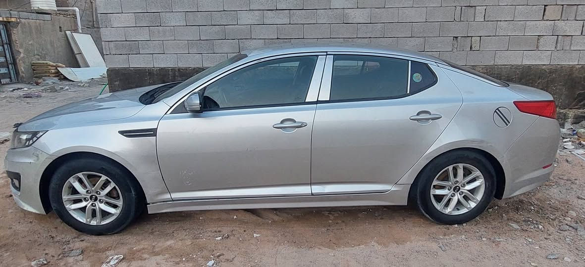 السلام عليكم K5 2013 وارد كوري كير محرك كفاله كهربائيات تبريد كله شغاله حداديه زينه سنويه لل 28 تحويل مكانه البصرة الزبير سعره 105 وبيه مجال للإستفسار اكثر الاتصال *********** الزبير, البصرة
