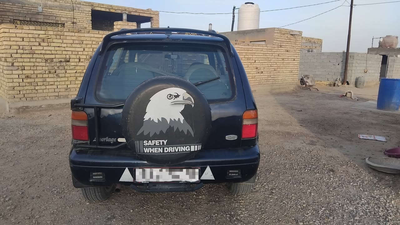 السلام عليكم
كيه سبورتج موديل 1994 كير ومكينه جدد سنويه لل 2029 
تبريد ثلج مكفول من الضربه مابيها اي قطره صبغ 
السعر /48 بيها مجال بسيط 
الرقم/ ***********
