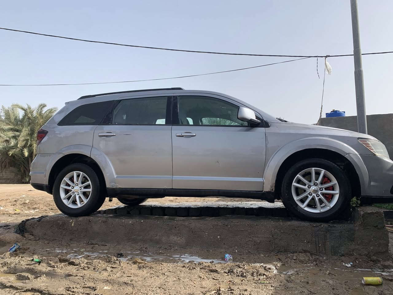 السلام عليكم جورني موديل15معوقين 6سلندر 7راكب تدفئه تبريد حداديه مكينه كير تخم تاير  جاهزه للاخير سياره جارد بيه خمس قطع السعر 115وبيه مجال
***********
