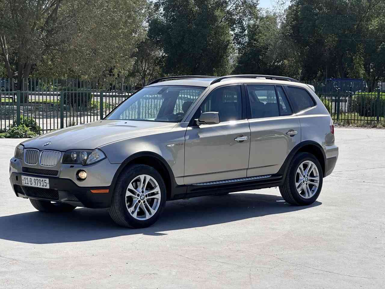 سلام عليكم
للبيع او مراوس حسب القناعه اخوان اني مكلف بل نشر 

بي ام دبليو x3 موديل 2008  رقم بغداد دولي شرط التحويل

محرك 6 سلندر N52 تنفس طبيعي اقوه وارغب محرك بل بي ام

سياره مال بيت ومال جناي ومصروف عليها ما بيها نقص اي شي

محرك وكير شرط جدد ممفتوحات ولا ملعوب بيهن كفاله 

صدرين خلفي واني كله منفوض جديد تراي متسمع صوت 

 كهربائيات واير جطل ماكو وكلشي بيها شغال صفر مسج

سياره مكفوله من اي ضربه بيها صبغ ٣ قطع للجماليه اثر شخوط وعندي صورها قبل الصبغ 
مواصفات فول ومعروفه مواصفات البي ام 

السعر ٧٨ ورقه وبي مجال بصيط حق الجيه وماكو هيج سعر للستفسار اتصل ***********
