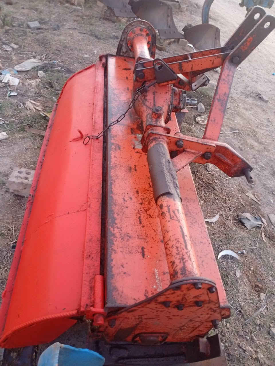 السلام عليكم رفاسة كابوته مستعمله نظيفه للبيع المكان الصويرة لاستفسار اتصل ***********
