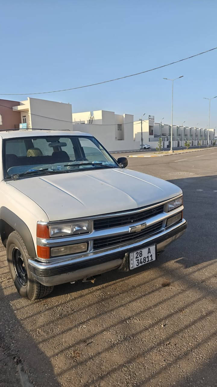 السلام عليكم 
شوفرليت بهبهان 
موديل 1991
مكينه 5300 كير 700 
حداديه 70 بال 100
سعره 47 وبيه مجال 
رقم نجف بأسمي 
***********
