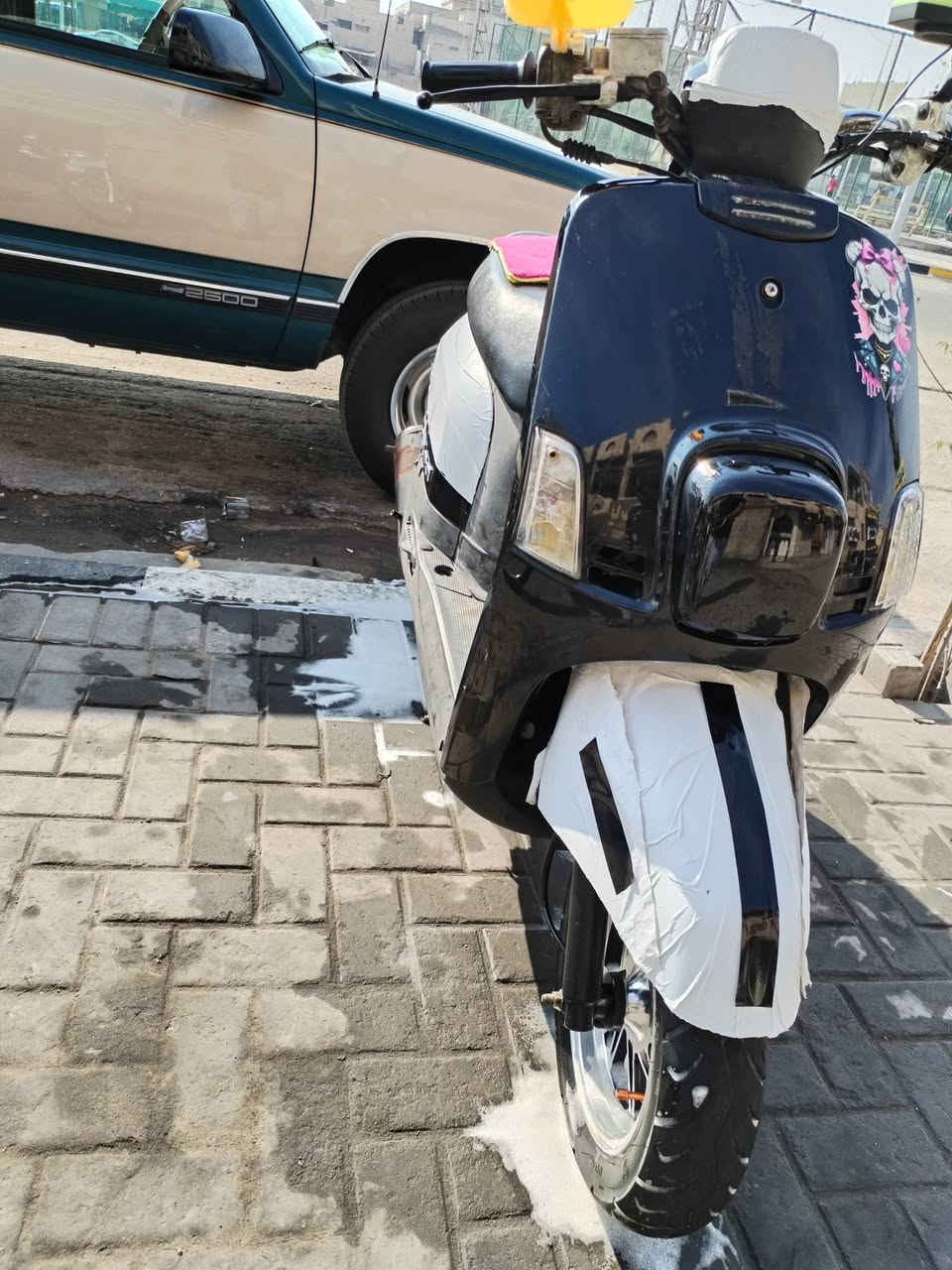 السلام عليكم بوليسي للبيع كفاله اي شيء ما ناقصها سعر 1100 مكاني بصره جمعيات شراي هذا رقمي ***********
