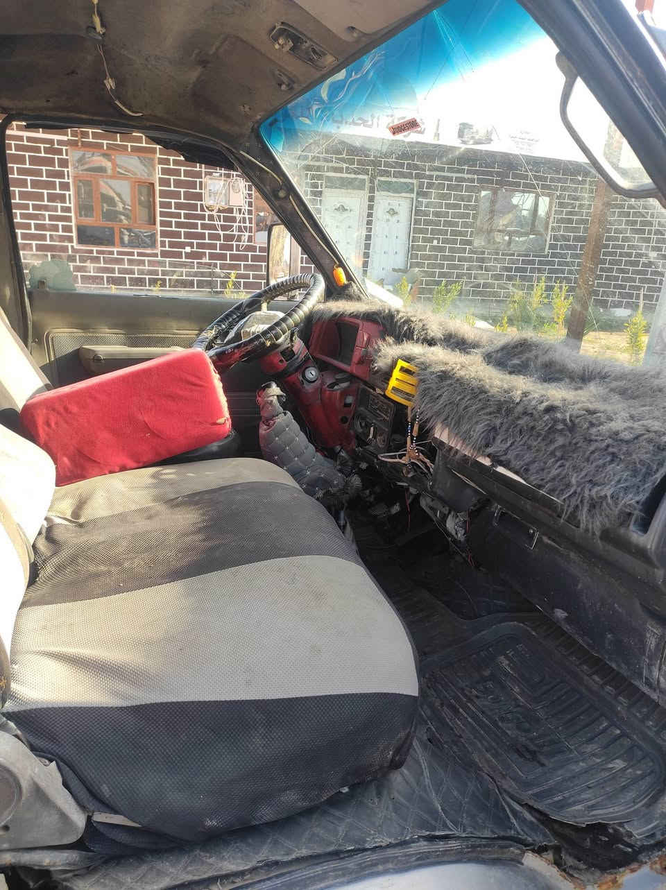 للبيع  حصه مال كاز بيها محرك شرط كير بس الثالث ميجي كشرها نضيف بسمي سعر 35 بيها مجال


**إذا كنت صاحب هذا الإعلان وتريد حذفه لأي سبب، رجاءا أرسل رسالة إلى الدعم الفني**