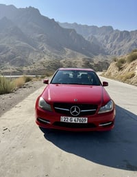 بيع او مراوس مارسدس c300 ٢٠١١ صبغ عام بدون حادث اثر جراد سنويه ورقم جد...