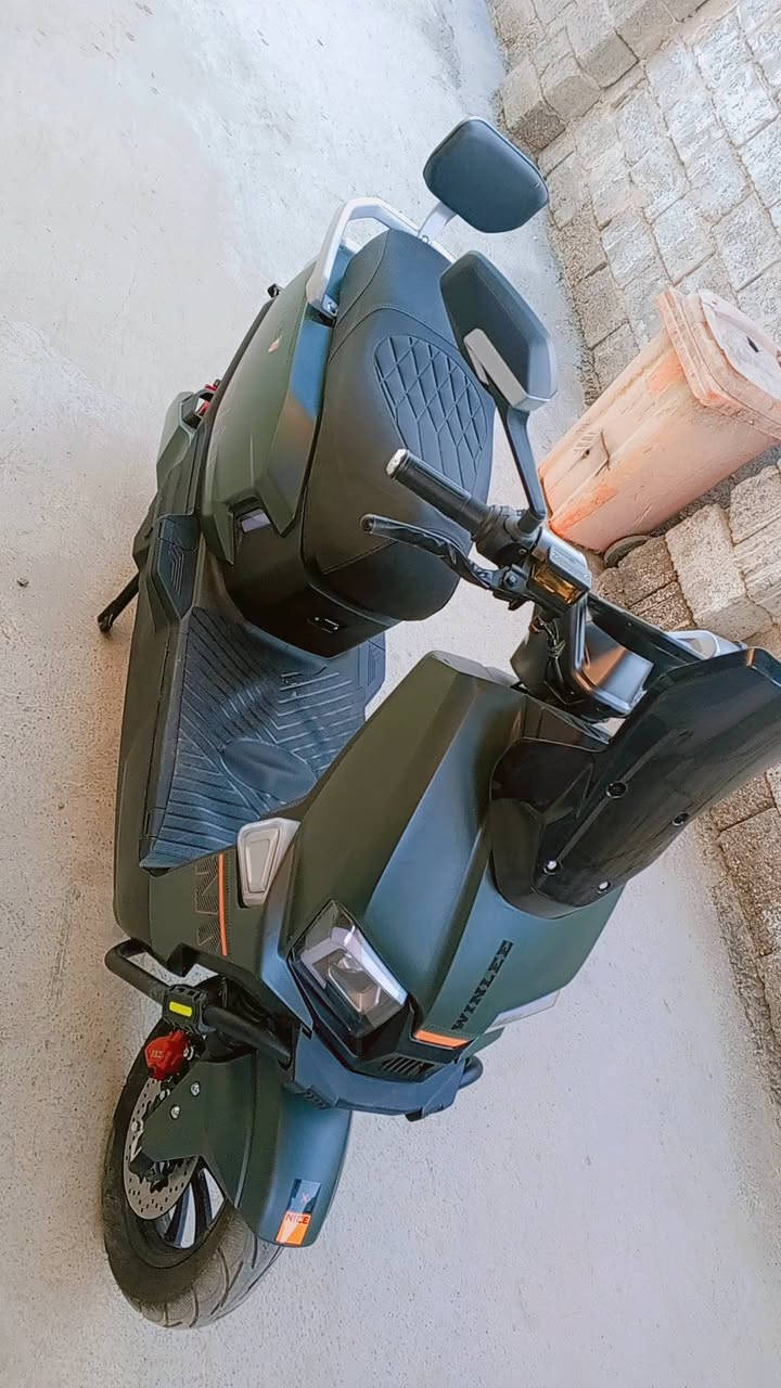 دراجه ساعقه 2026صرله يومين مشتغله فول فول مواصفات شحن usb شحن تلفوان  ام بي ثري شاشه لمس ملف 3000 تمشي 80 كيلو الشحنه الواحده سرعه 100 لوان زيتوني  بصمه أو حساس شاشه طفاء او تشغيل
السعر 1600 العنوان كراده كهرمانه ***********
