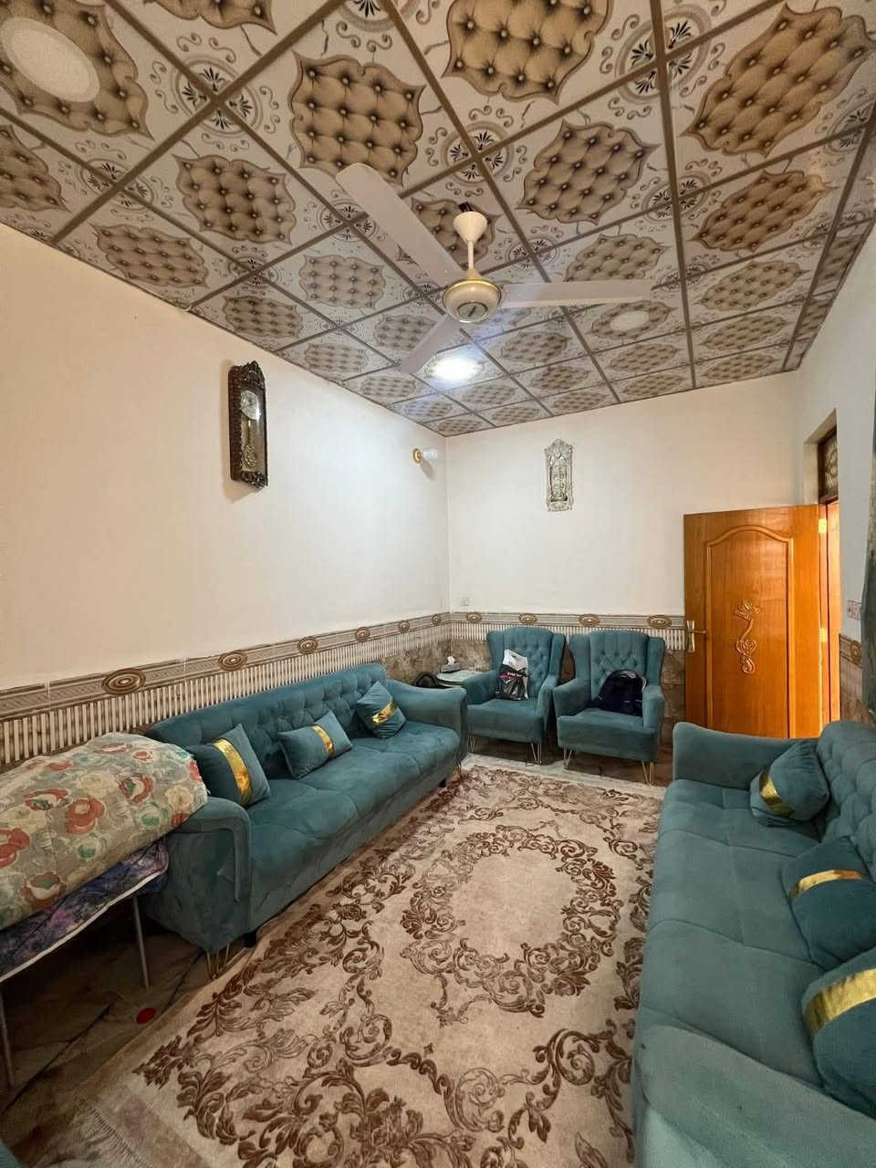 يالله مكتب الجبوري للعقار ***********

ياالله دااار للللبيع مساحه 100متر طابق واحد 

حي ميسان قطاع 23 البيت جديد كما موضح 

بصور السعر 103مع المجال الاستفسار والاتصال 

وات ساب بلخدمه ***********
