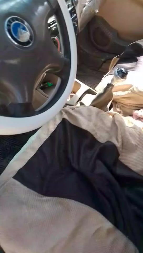 سياره للبيع مكينه وقير وحداديه جدا رقم انجليزي باسمي بابل حله 30 وبيها مجال الرقم ‏‪***********‬‏
