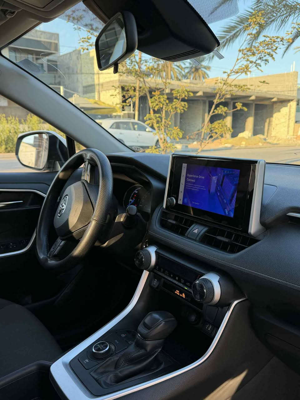 السلام عليكم
راف فور 2023

هايبرد 

بدون صبغ 

ماشية 47 mi

رادار امامي وخلفي

نقطة عمياء

كشن كهرباء 

عدادات شاشة

فول تحكمات ستيرن

ايرباك ستيرن ودشبول

بدون صيغ السيارة

وبدون تبديل 

صور الحادث مرفقة بالمنشور

السعر 25000$ وبيهة مجال بسيط

المكان بغداد السيدية 

***********
