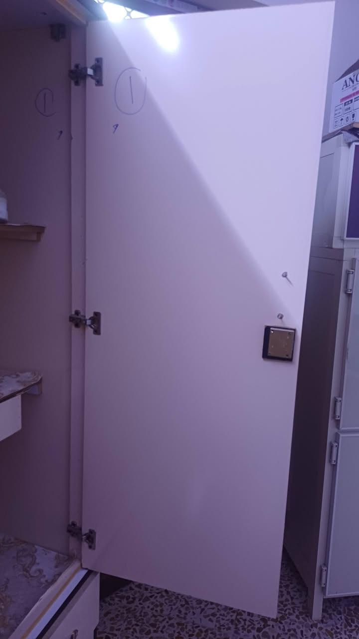 السلام عليكم كنتور بابين وجرارات ثنين السعر 175وبي مجال التواصل على الخاص


**إذا كنت صاحب هذا الإعلان وتريد حذفه لأي سبب، رجاءا أرسل رسالة إلى الدعم الفني**