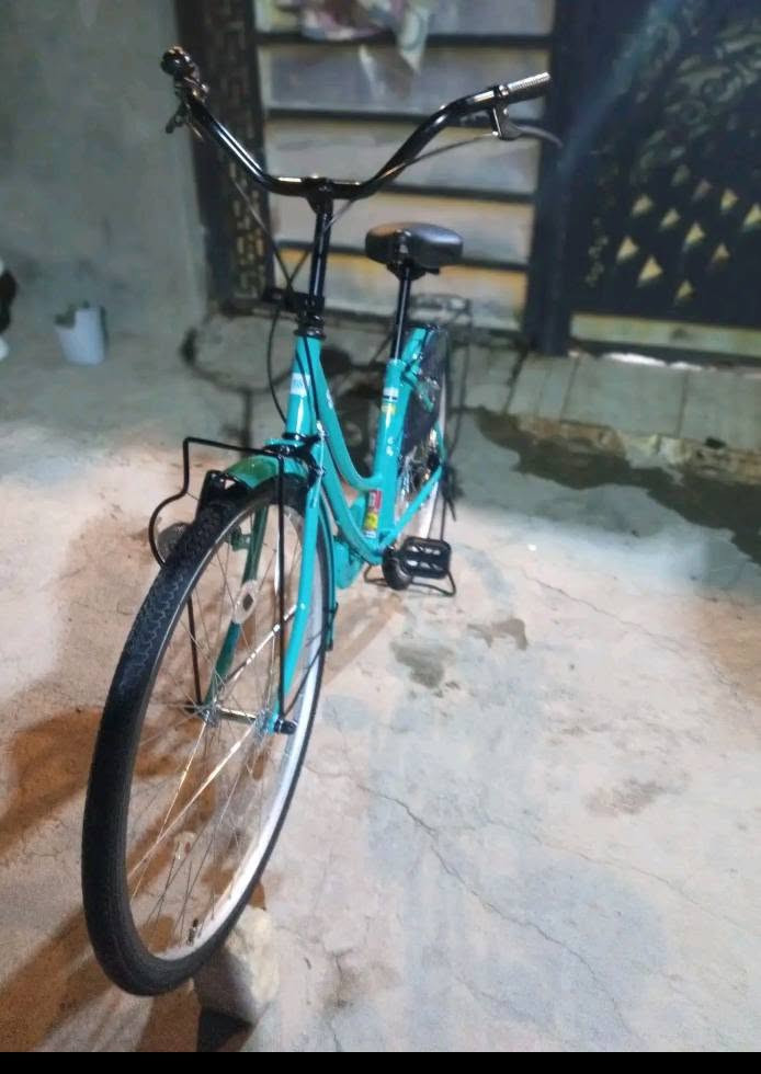 البايسكل للبيع 150وبي مجال بسيط البايسكل مابي اي شي صالي سبوع من شتريته العنوان  حله قضاء  الكفل الاستفسار علا هاذه الرقم ***********
