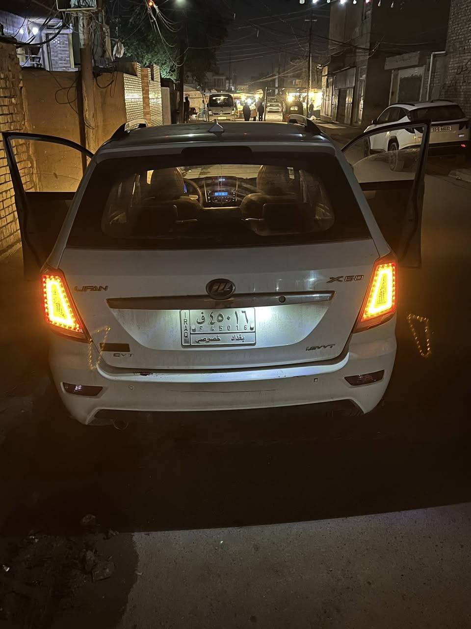 السلام عليكم 
ليفانx60 للبيع موديل 2016
كير اوتو مكينه وكير مكفولات تبريد ثلج 
مكفوله من الضربه والصبغ 
سنويه سبوع وتسقط ملاحظات قليله 
ماشيه 125
رقم بغداد الالماني 
باقي التفاصيل متواجد ع رقم ***********
السعر 72 وبيها مجال بسيط 
العنوان بغداد الامين الثانيه .
