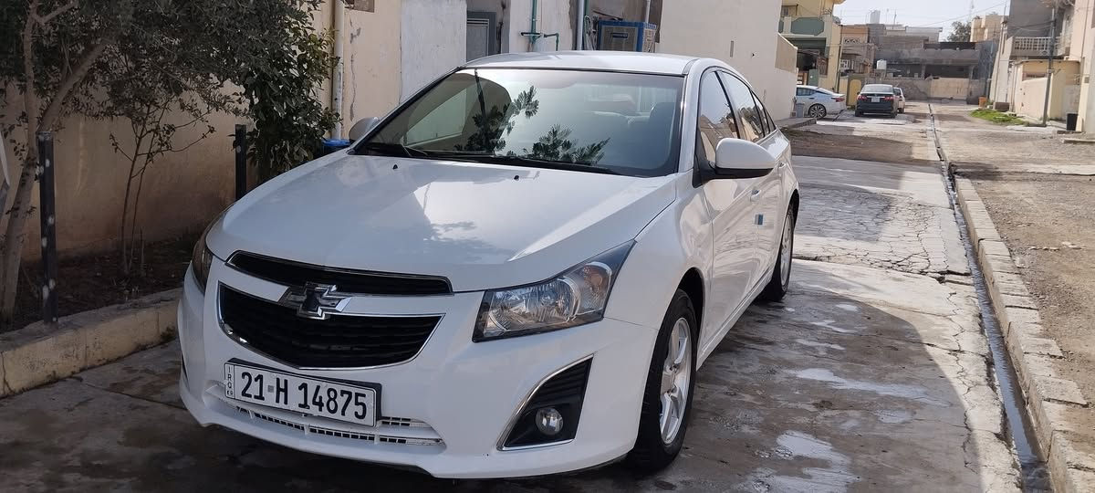 سلام عليكم شوفرليت كروز 11 خليجي محرك كير نحله نضام غاز بانزين بيها كم قطعه صبغ بسمي تحويل ثاني يوم سعرها 78 قفل من الخير  ديالى خانقين السياره جاهزه بدون نقص هذه رقمي ***********
