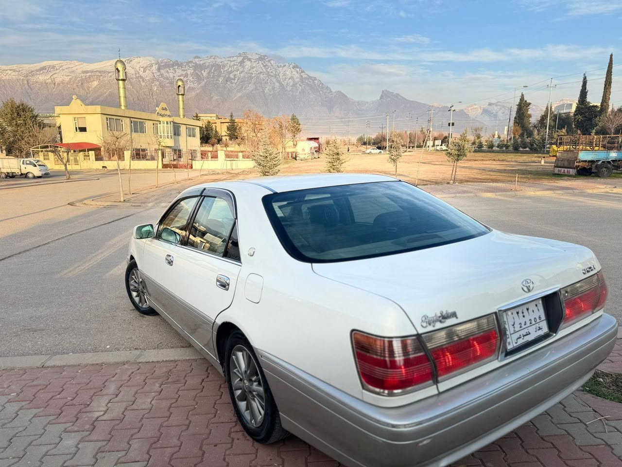 سەرەتا بەناوی خوای گەرە مەلیکە موسی 3دووگوومە df175 سەیارە زۆرتازەیە پەردەیە چوارکوشن کارەبا تەعدیل سورعە گێڕو مەکینە بەشەرت تەبرید ساردوگەرم مەزبوت سەیارەکە لەڕەسمەکان جوانترە نرخ 45مەجالێکی برایانە ژم***********
