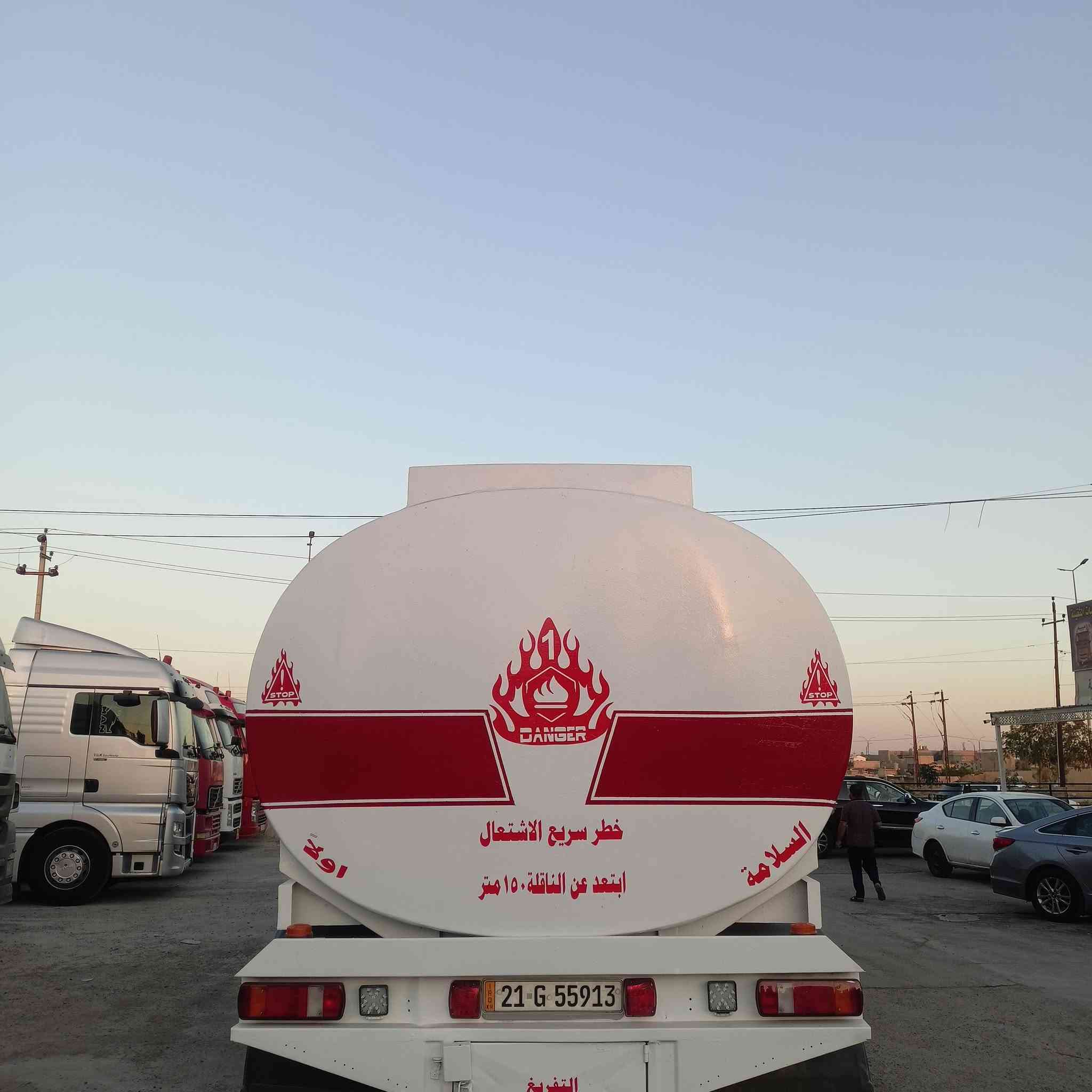 فالفو شيطان حجم 440 وحش هاف كير عادي قمارا 3خطوط تانكي حازم مربوط رسمي كير محرك شرط شاصي مكفول قماره بدون صبغ رقم وسنويه جديد طوناج لحد 28 GBS تخم تاير جديد سياره جاهزه بدون نقص كفاله عامه 
موديل 2007
سعر 360$
عنوان كركوك طريق المطار مقابل جسر حزيران 
معرض المتوكل 
***********
***********
***********
