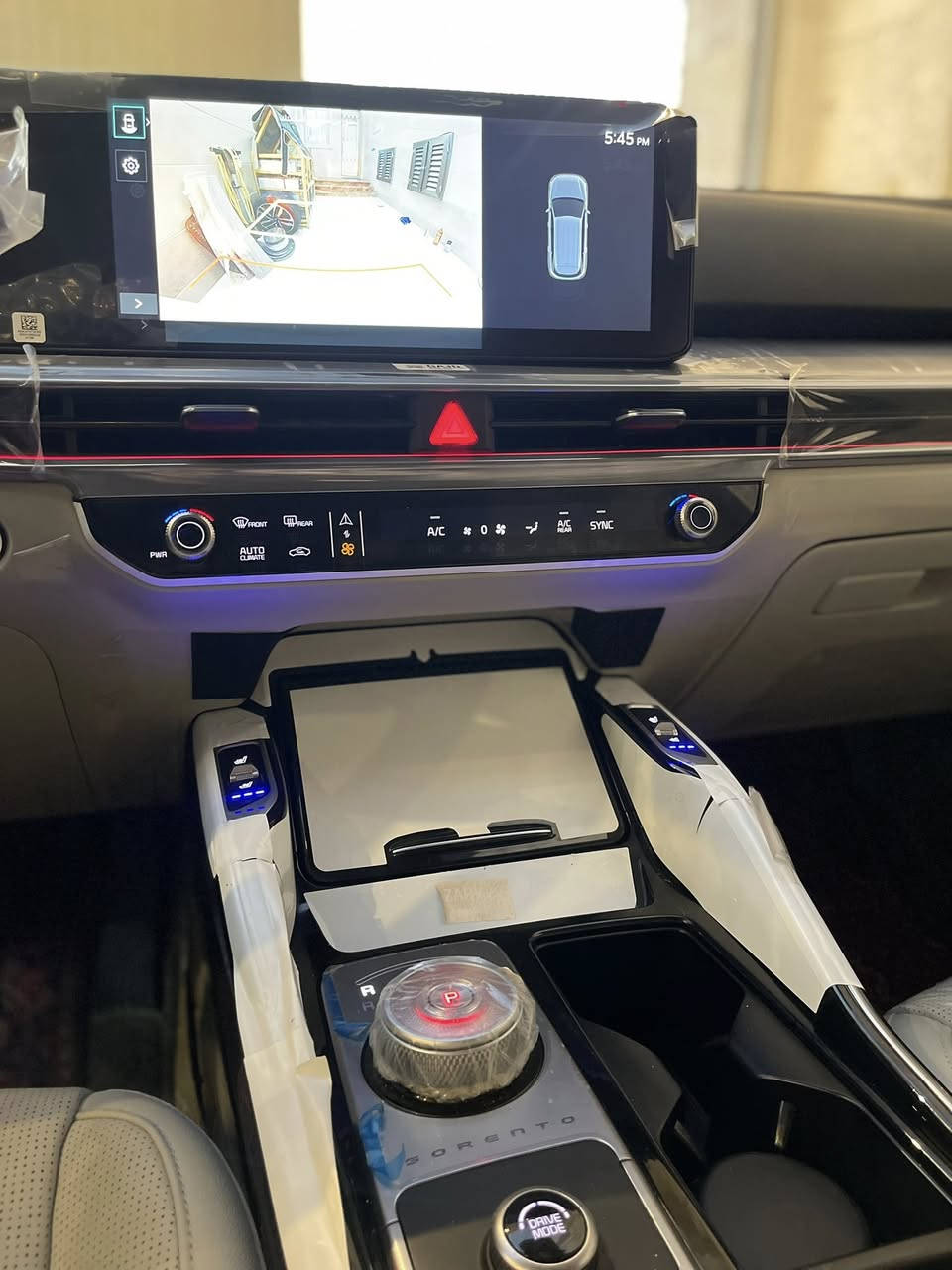 سورنتو 2025 ماشيه 4 زيرو فول عد البنراما ويل 20 كشنات جلد بلاد تدفأ تبريد بالكشن منفذ شحن بالكشن كير ماوس سايد بريك بصمه حساسات إماميه خلفي شفتات رقم أربيل مكاني بصره الشراي يتصل ويدلل ***********
