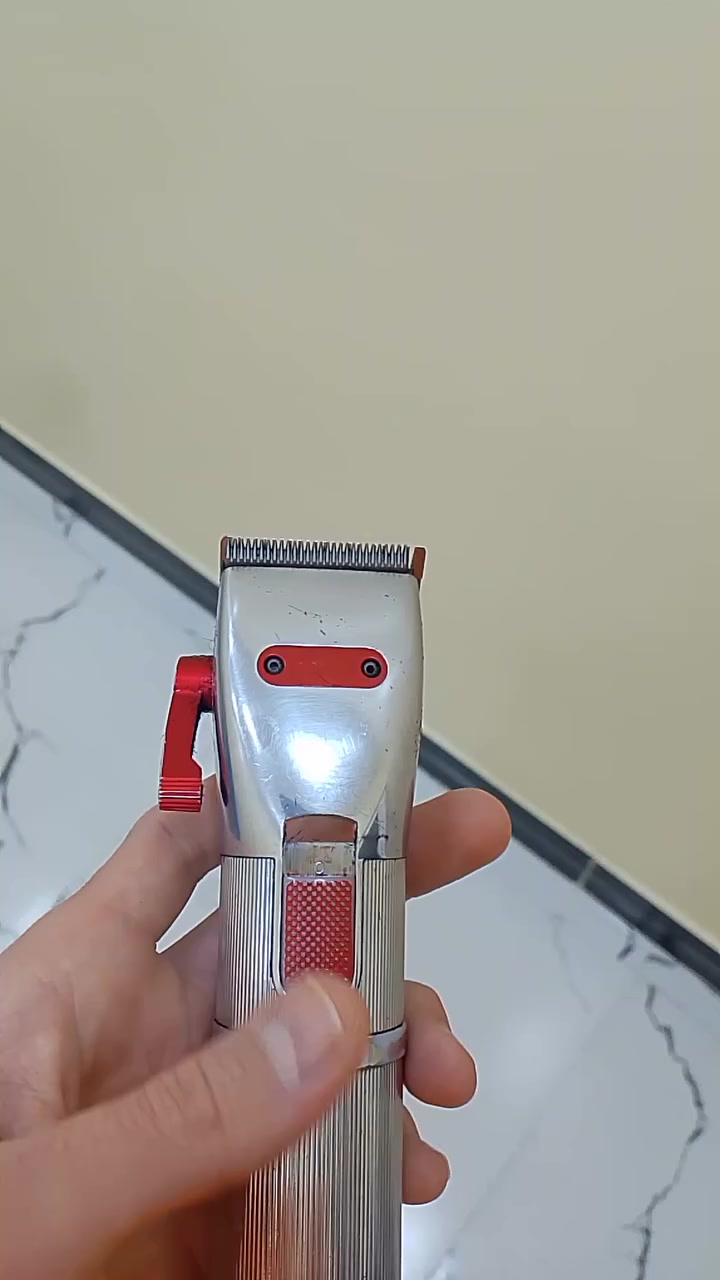 سلام عليكم مكينه ميد شو تدريج تخبل شغله قوي عله الفحص تجي تشتغل بيهه تشوفه طكتين سرعتين ماطورهه قوي سريعه العنوان شعله حي الجوادين سعر ب50 وبيهه مجال ***********
