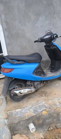 دراجة فراشة جديدة بمعنى الكلمة مكفولة من كلشي سعرها ٥٧٥ وبيها مجال بسي...