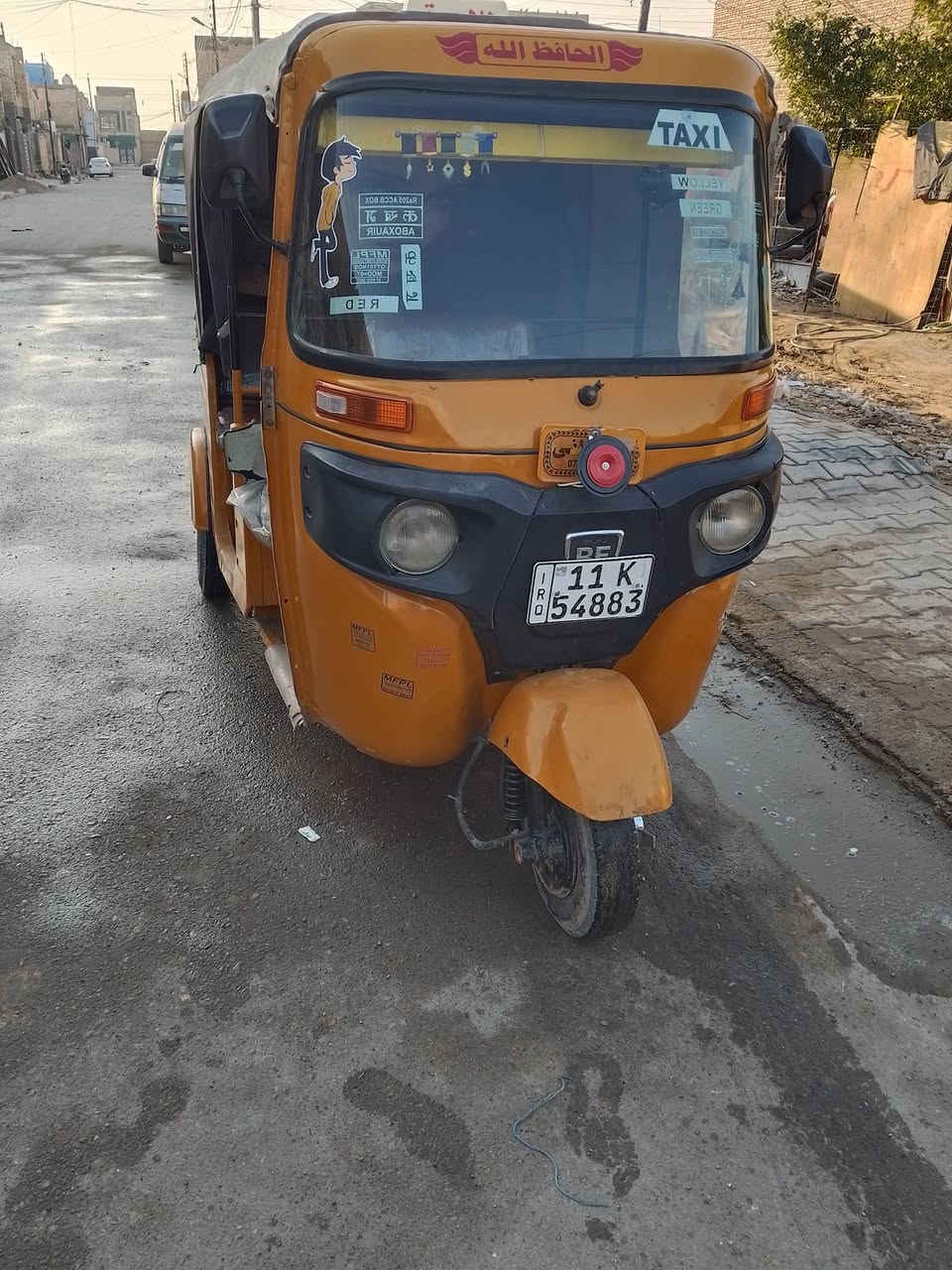 تكاتك مديل18 معمر مكينه مال 20 سعر 5لاين أو 700 مكاني بغداد الحسينيه مال راشديه راقم التليفون ***********
