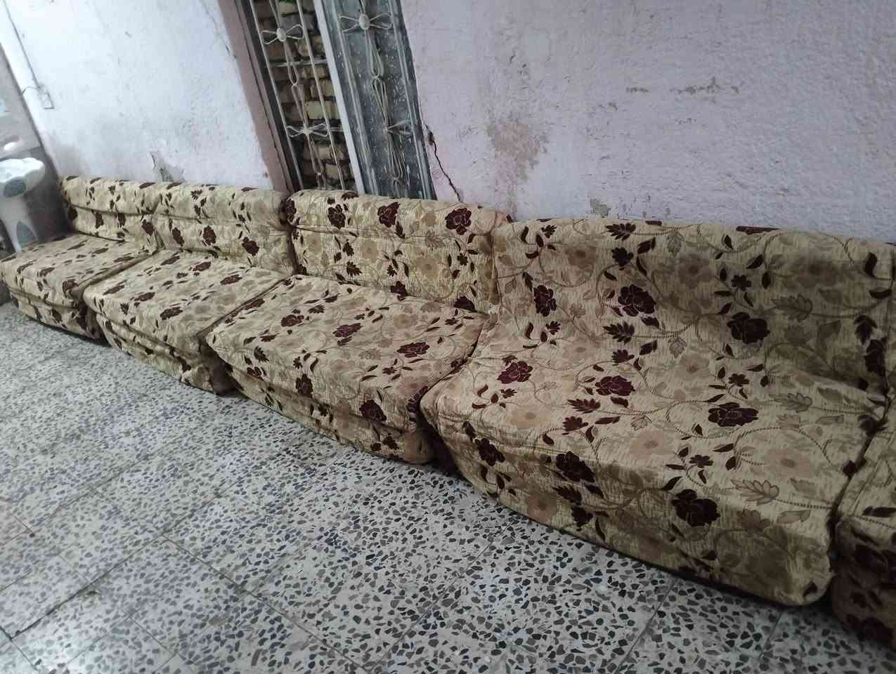 سلام عليكم حبايب كلبي ديوان 6 قطع 

60  رايده نضيف وجبير


**إذا كنت صاحب هذا الإعلان وتريد حذفه لأي سبب، رجاءا أرسل رسالة إلى الدعم الفني**