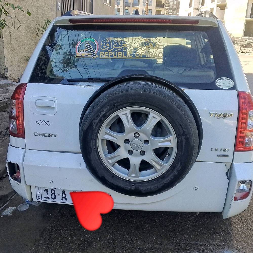 سلام عليكم سياره شيري تيكو 13
ضربتهة تكمه وقاعده مال دبل ومعمرات 
كشرهة تعبان محركهة مجفت استندر كيرهة خير من الله 
عوزهة ترتيبات عارضهة ب35 وبيهة مجال مكاني حي الجهاد بغداد 

