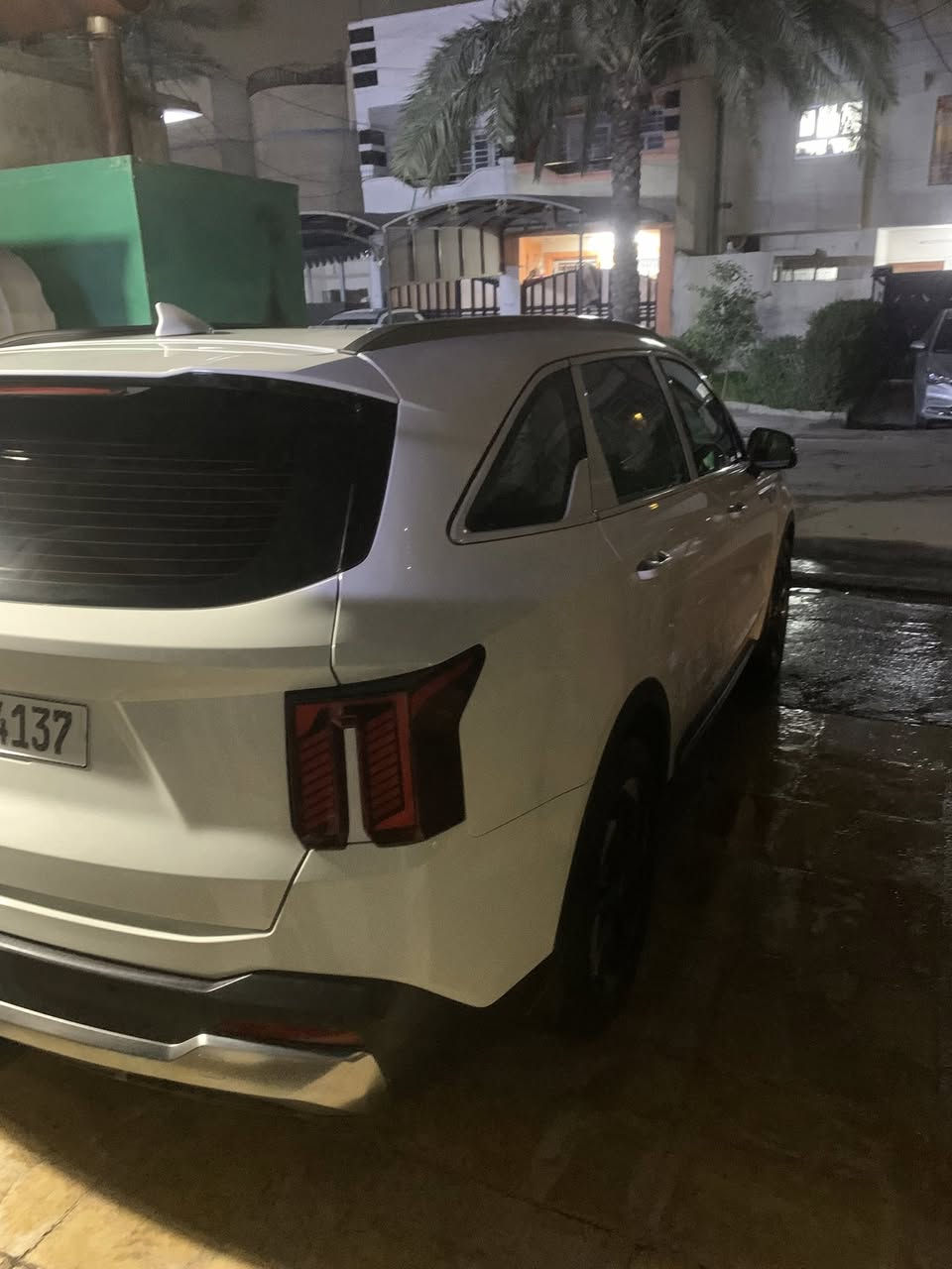 سلام عليكم من رخصت الادمن المحترم
كيا سورنتو موديل ٢٠٢٤
سياره على ايدينه زيرو خليجي 
محرك 6 سلندر 
فول مواصفات عدى الفور ويل 
ماشيه٢٦ الف بسمي السياره 
مكفوله من الصبخ ول جلخ ول بارد 
كفاله عامه تاخذه للسونار تفحص 
سعر سياره ٣٤.٥ اربعه وثلاثين ونصف بيه مجال 
مكاني بغداد 
***********
