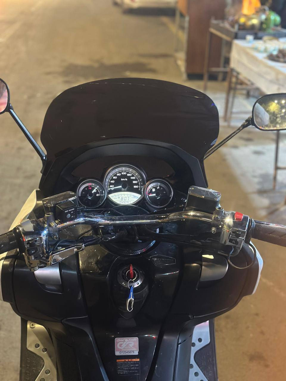 سلام عليكم حبايبي تي ماكس موديل 11 جديده   جديده  وسعره حلو شراي يتصل واني بخدمة ***********
