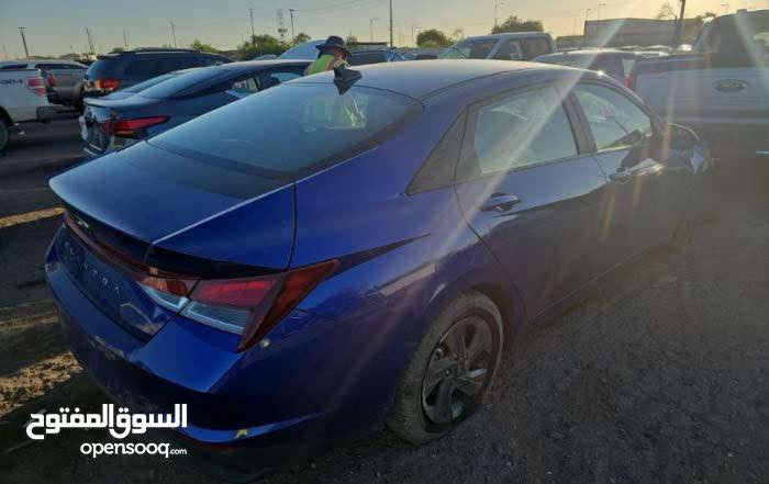 السلام عليكم النترا ٢٠٢٣ 💙
وارد امريكي حادث موضح بالصور
بسيط بدون ايرباك بدون دواخل 
نطخت عندي وبعدهة ع طختهة 
موضحه ايضاً ماشيه ٤٢ 
رقم اربيل بسمي هزه مساقطه 
مكانهة بغداد حي الشباب 
السياره كلش جديد 
مواصفات نص رادارات وبصمه 
اناره ترحيب باب السائق 
رقم ***********
