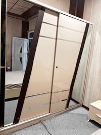 غرفة للبيع • نضيفه • كفري