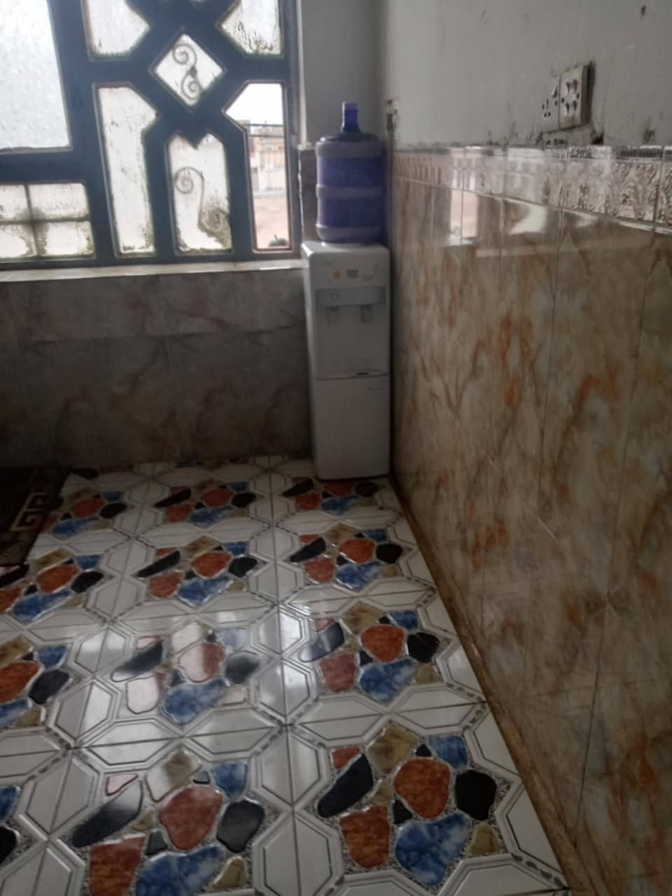 اغراض للبيع ***********
