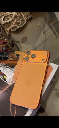 ١٧ برو ماكس شريحة إلكترونية نظافة ١٠٠ بطارية ١٠٠٪؜ مشحون ٤٦ مرة سعره م...